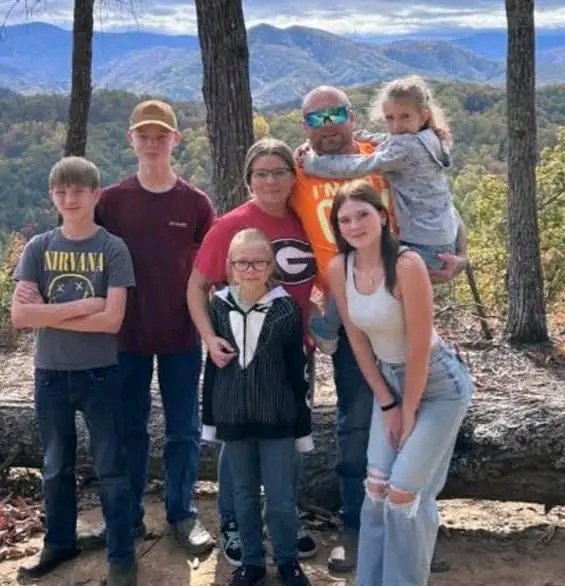 Florida Teen Anna Kepner: Family Seeks Answers After Tragic Discovery in Caribbean Waters