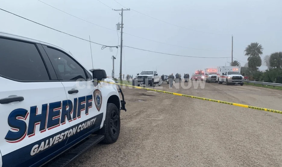 Mexican Navy Plane Goes Down in Water Near Galveston, Texas