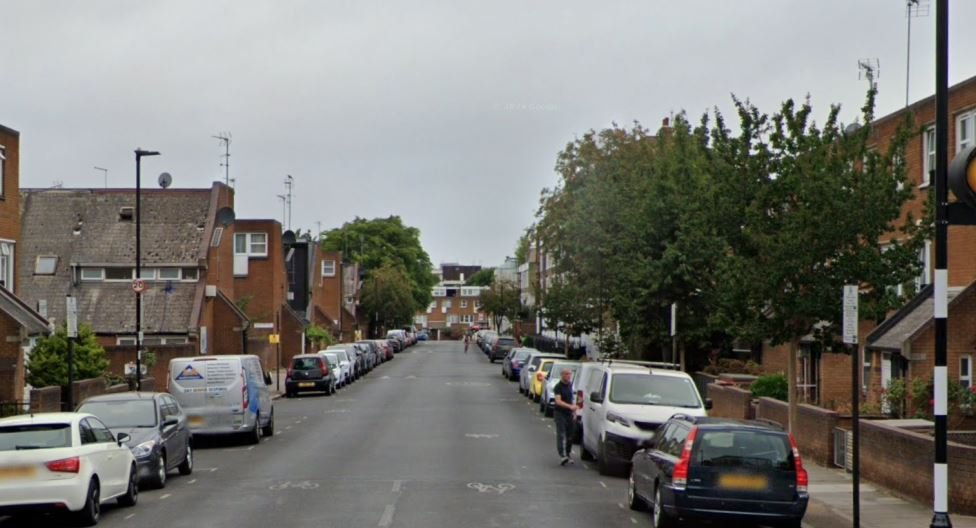 Islington Police Investigate Fatal Incident After 15-Year-Old Boy Dies