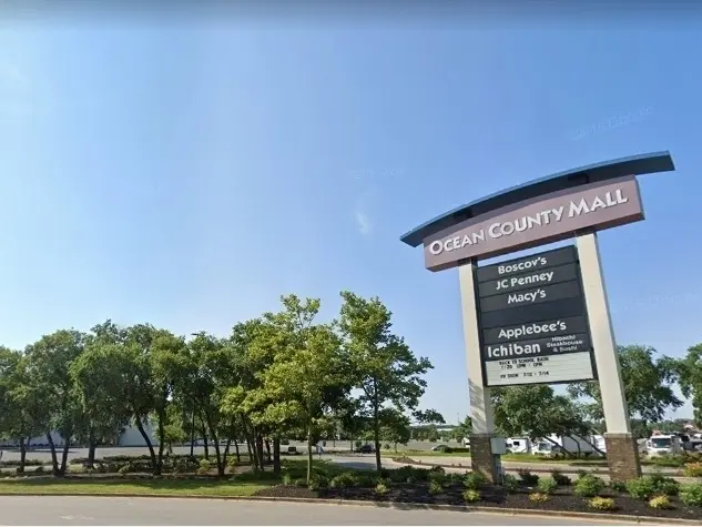 Police Investigate Stabbing After Fight at Ocean County Mall in Toms River, New Jersey