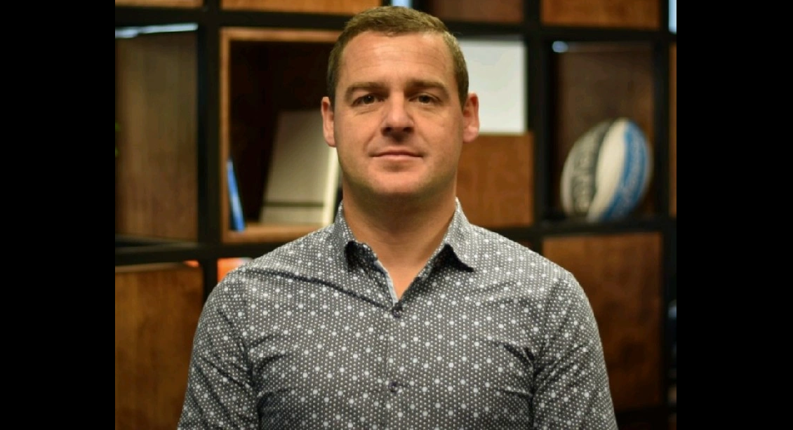 Two Injured After Crash on Gungahlin Drive in Canberra; Traffic Disrupted