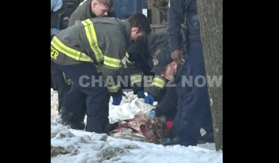 Woman Seriously Injured During ICE Operation in Minneapolis, Investigation Underway