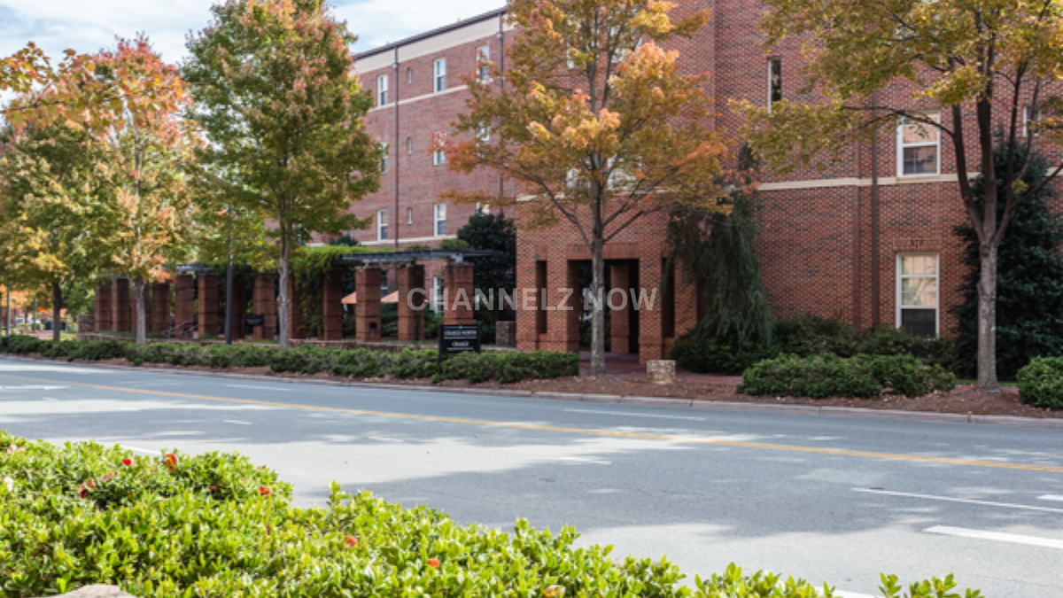 UNC Student Death Under Investigation at Chapel Hill Residence Hall