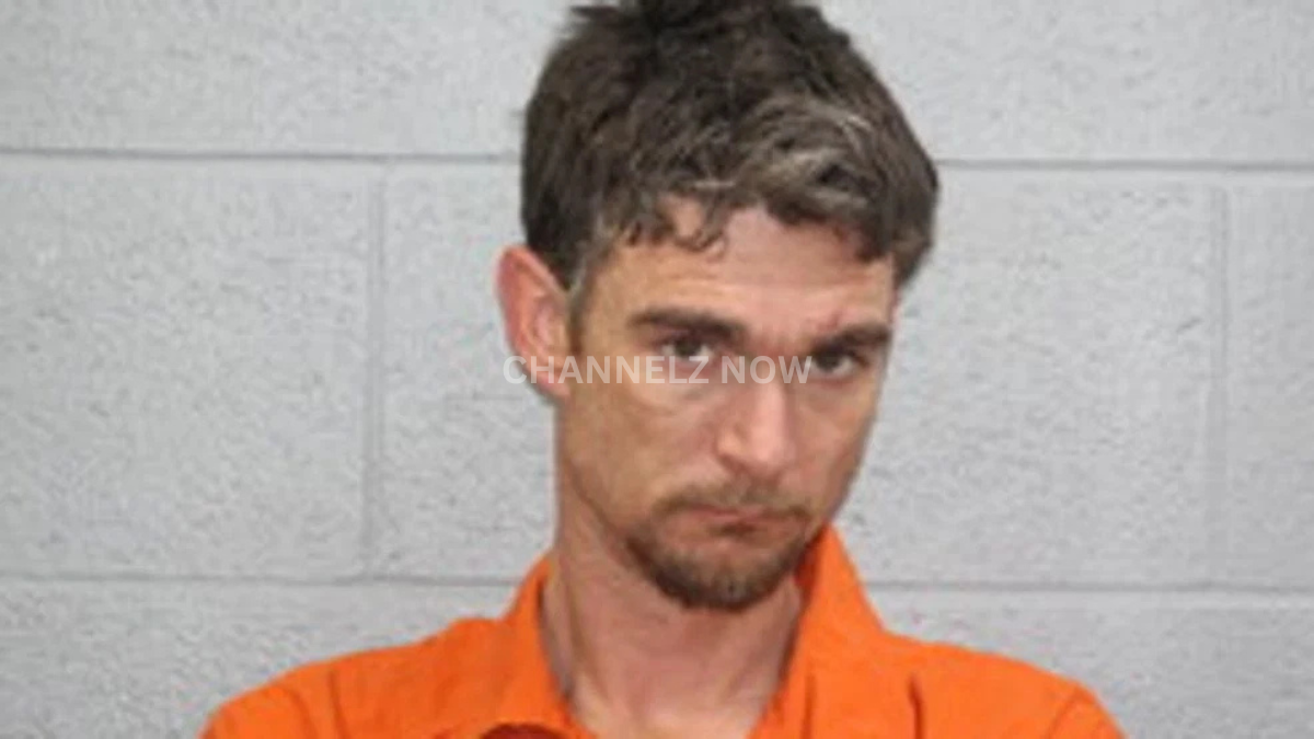 Missouri Incident: Cuba Man Faces Charges for Shotgun Fire and Vehicle Assault Attempt